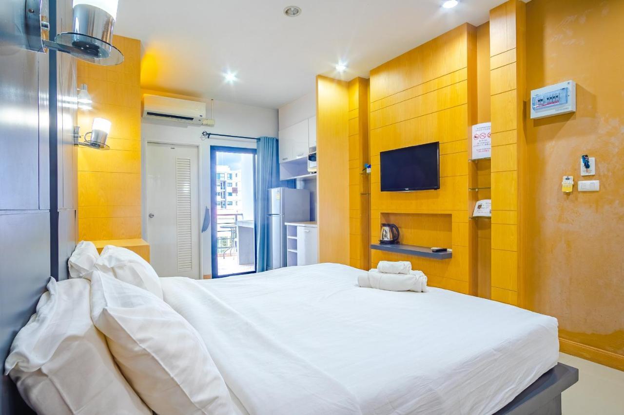 Apartamento Oyo 303 Phoomjai House Chalong Exterior foto